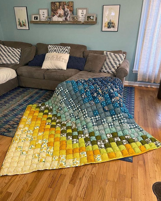 Elegant Quilt : Get Creative at Home: Your Guide to Making a Luxurious Quilt with Simple Steps